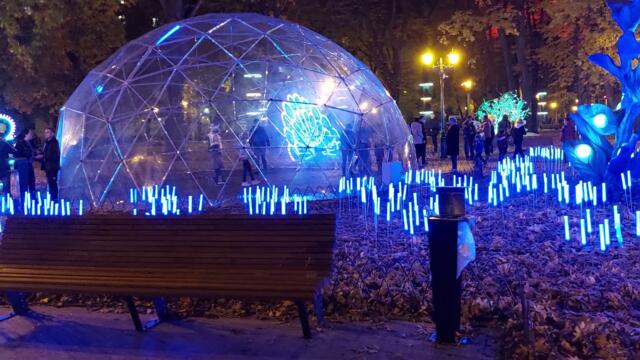 ПРОГУЛКА ПО ФАНТАСТИК ПАРКУ.