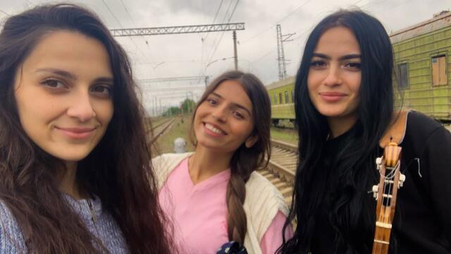 Trio Mandili - Mshvidobit, sikhvarulo! (Good bye, my love!)