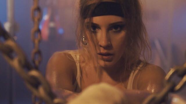 Crazy Lixx - Rise Above - Official Video