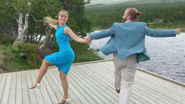 Олег Пахомов  -  К МОРЮ