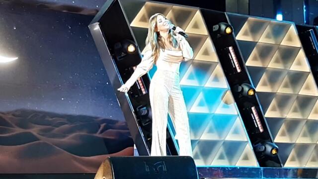 Ани Лорак  -  Раздетая