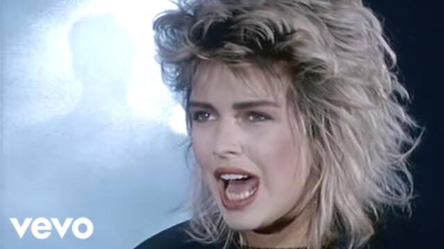 Kim Wilde - You Keep Me Hangin' On (Official Video)