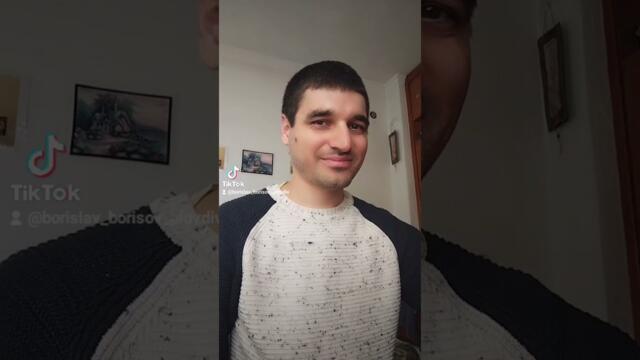 БОРИСЛАВ БОРИСОВ - КОКОШКА ПРИ ХАМБАРА