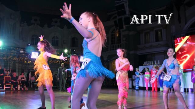 API TV DANCE - LiVE!  Latin Dance Hits