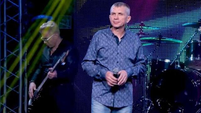 Андрей Антонов - "Девушка в свадебном платьице"