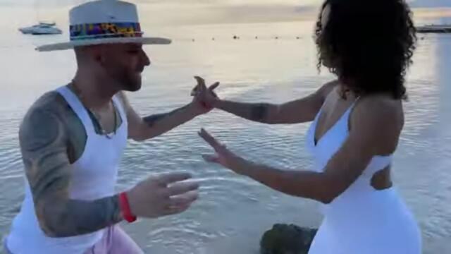 Татьяна Козловская  -  МОРЕ ШУМЕЛО