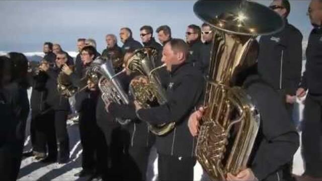 C'è un fiore sulle Dolomiti - Goran Bregović - Official video (2013)