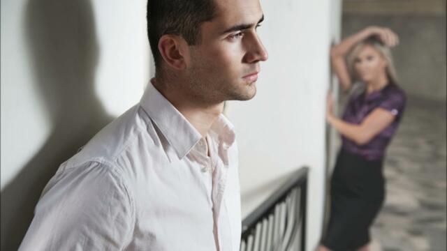 Нурлан Шулаков  -  Разбила сердце