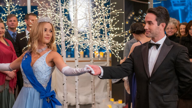 Зимна принцеса (синхронен екип, нов дублаж по Нова телевизия на 31.12.2021 г.) (запис)