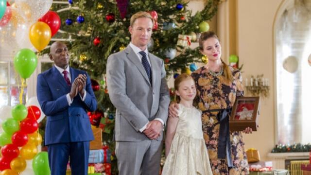 Корона за Коледа (синхронен екип, дублаж на студио Медиа Линк, 25.12.2020 г.) (запис)