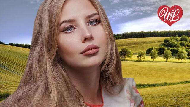 Надежда Кадышева и Ансамбль Золотое Кольцо   -   ВОТ КТО-ТО С ГОРОЧКИ СПУСТИЛСЯ