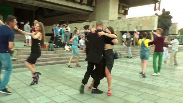 Любовь запретная.