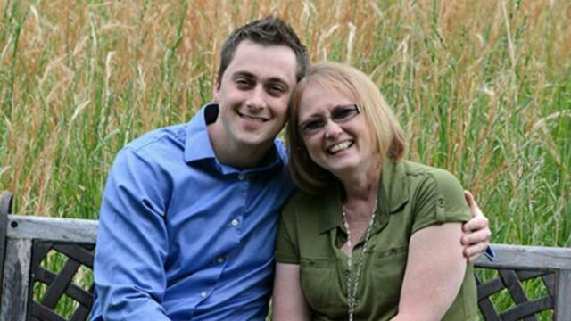 Алексей Новиков  -  МАМА ПРОСТИ