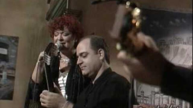 Αυτη η νυχτα μενει / Αγαπη που'γινες δικοπο μαχαιρι