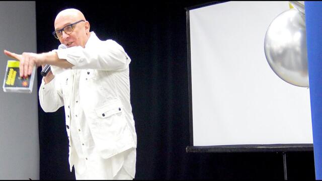 Валерий Палаускас /  Нас закружат листья жёлтые в вальсе моя хорошая...