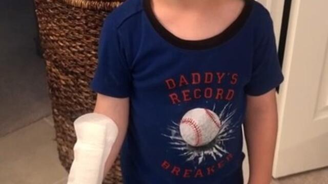 Toddler Finds Sanitary Napkin in Sister's Bathroom and Uses it as Bandage Over Arm