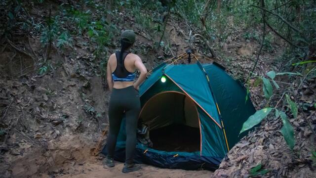 Solo Overnight Trip - Survival Winter Camping in Rainforest - Living Alone