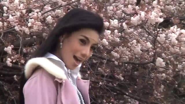 Siti KDI  Cinta Hakiki