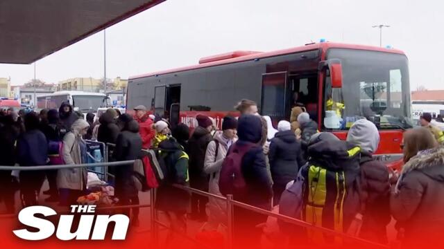 LIVE: Ukrainian refugees arrive in Poland amid Russian invasion
