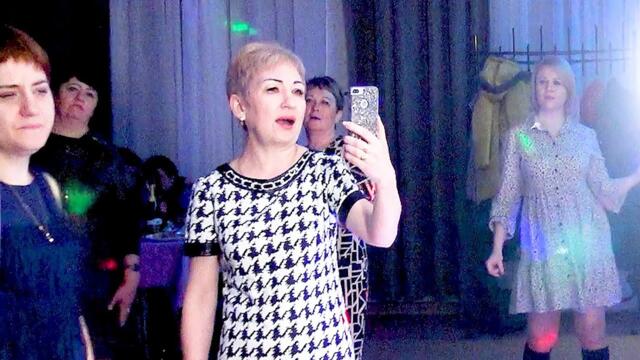 Валерий  Палаускас  -   ТАНЦУЮТ И ПОЮТ СНОВА И СНОВА