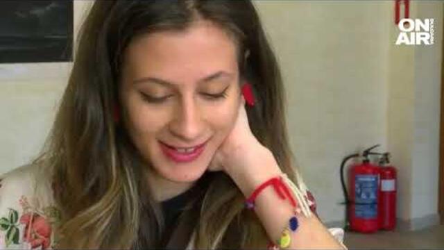 "И нощите са стъклено студени": Млада художничка спечели конкурс, вдъхновена от Христо Фотев