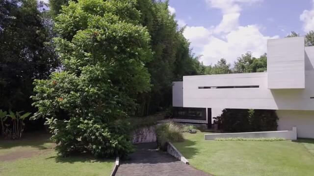 Casa Briones designed by Rafael Pardo - Coatepec, Veracruz - Mexico