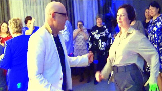 Валерий Палаускас/  Я с МАМОЙ ЖИЛ в ДЕРЕВНЕ на ОКРАИНЕ