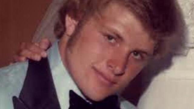 Woman Realizes A Serial Killer Gifted Her Possible Evidence