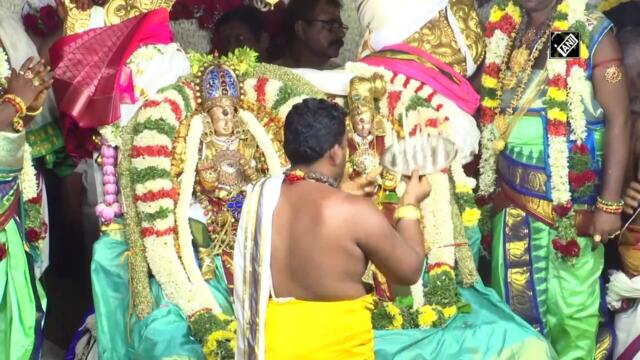 Muslim tailors in Madurai make costumes for Hindu festival