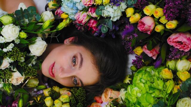 BEAUTIFUL SUNNY DAY - GENTLE LIGHT - TENDER  BEAUTY