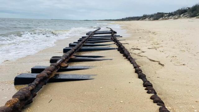 Ghost tracks uncovered by storms