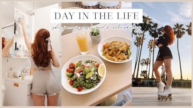 DAY IN MY LIFE | setting healthy habits, beach yoga, inline skating in venice & my skin journey