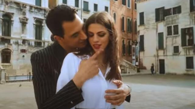 Dimos Anastasiadis - S' Agapao Akoma - Official Music Video