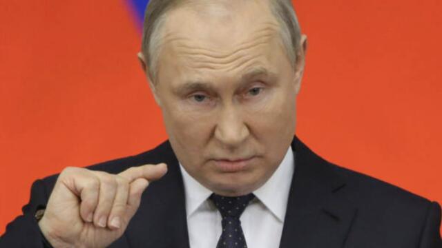 Putin Declares the 'End of the Unipolar World' in Combative Speech