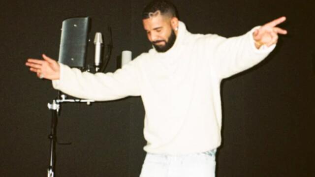 Drake Achieves 11th No. 1 on Billboard 200 Chart With ‘Honestly, Nevermind’ | Billboard News