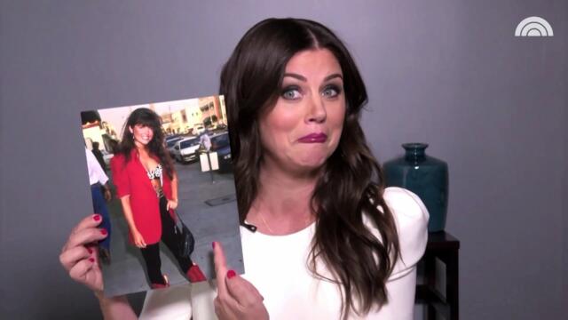 Tiffani Thiessen shows you her sexy picture #1.  VIDEO LOOP!