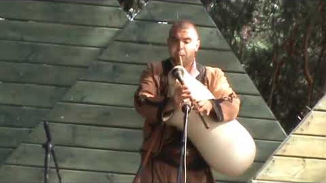 БОРИСЛАВ БОРИСОВ - РУФИНКА БОЛНА ЛЕГНАЛА И ГАНО, МОМЕ, ГАНО