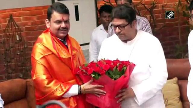 Devendra Fadnavis meets MNS chief Raj Thackeray in Mumbai