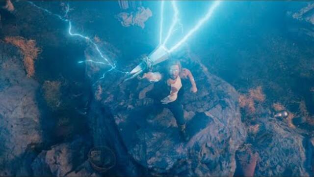 (BG-Subs) Тор любов и гръмотевици (2022) целия филм бг субтитри