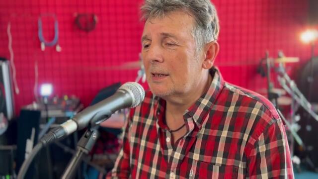 Андрей Иванов  -  Не забывай меня.