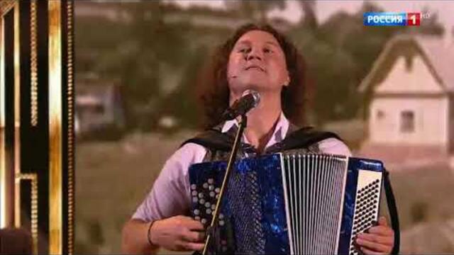 Александр Бардин со своей семьёй Поёт Зорька Алая