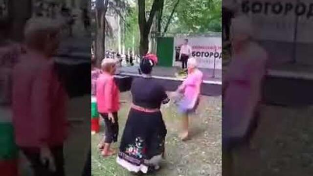 БОРИСЛАВ БОРИСОВ - ПЕСЕН ЗА ИНДЖЕ ВОЙВОДА (МЕНЦИТЕ ДРЪНКАТ)