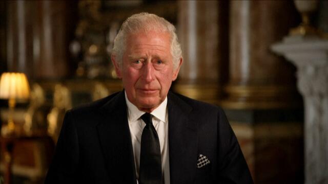 Charles III promet, comme sa mère Elizabeth II, de servir les Britanniques toute sa vie
