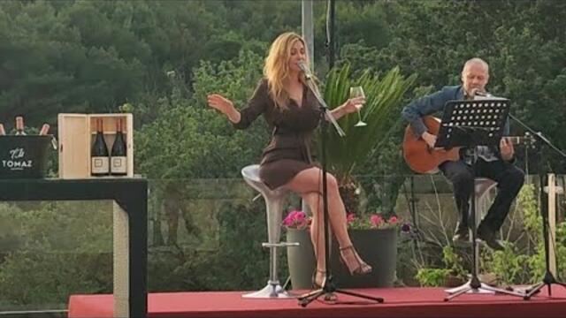 Lidija Bacic Lille LIVE acoustic - Brand event "Tek je pocelo"