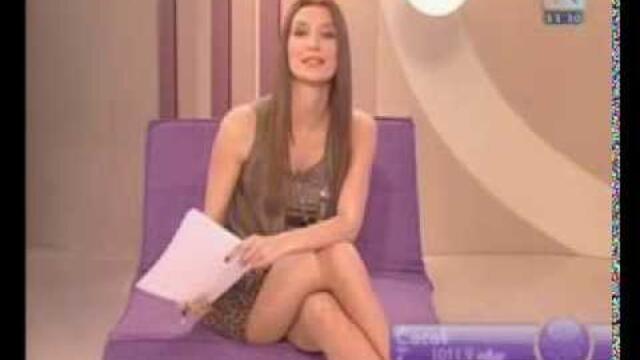 Adriana Čortan sexy legs 21.02.2011.