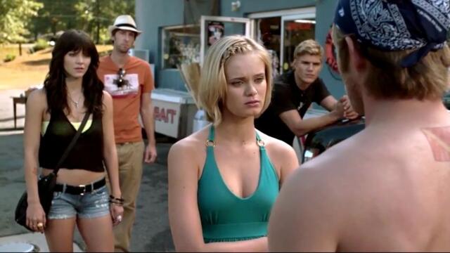 „Стръв“ (2011) – трилър