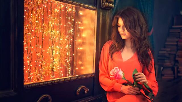 Мелодия чудесная, входит в твою сущность постепенно и наполняет теплом и ЛЮБОВЬЮ