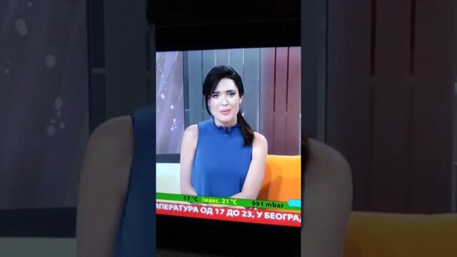 Fantastična Ivana Milenković,nekoliko puta izazovno prekrstila brutalne noge