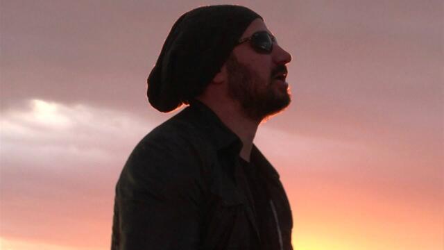 Стефан Вълдобрев - Хеликоптер (Stefan Valdobrev - Helicopter)