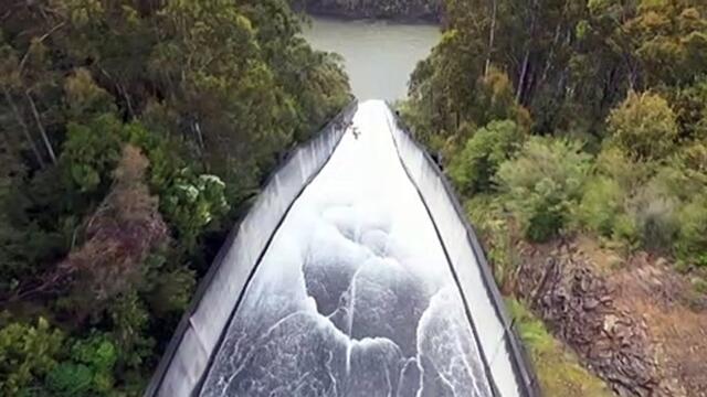 Thomson Dam Spills for first time in nearly 30 years